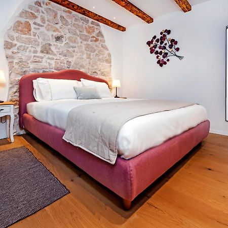 Apartments Casa De Amicis 로비니 외부 사진