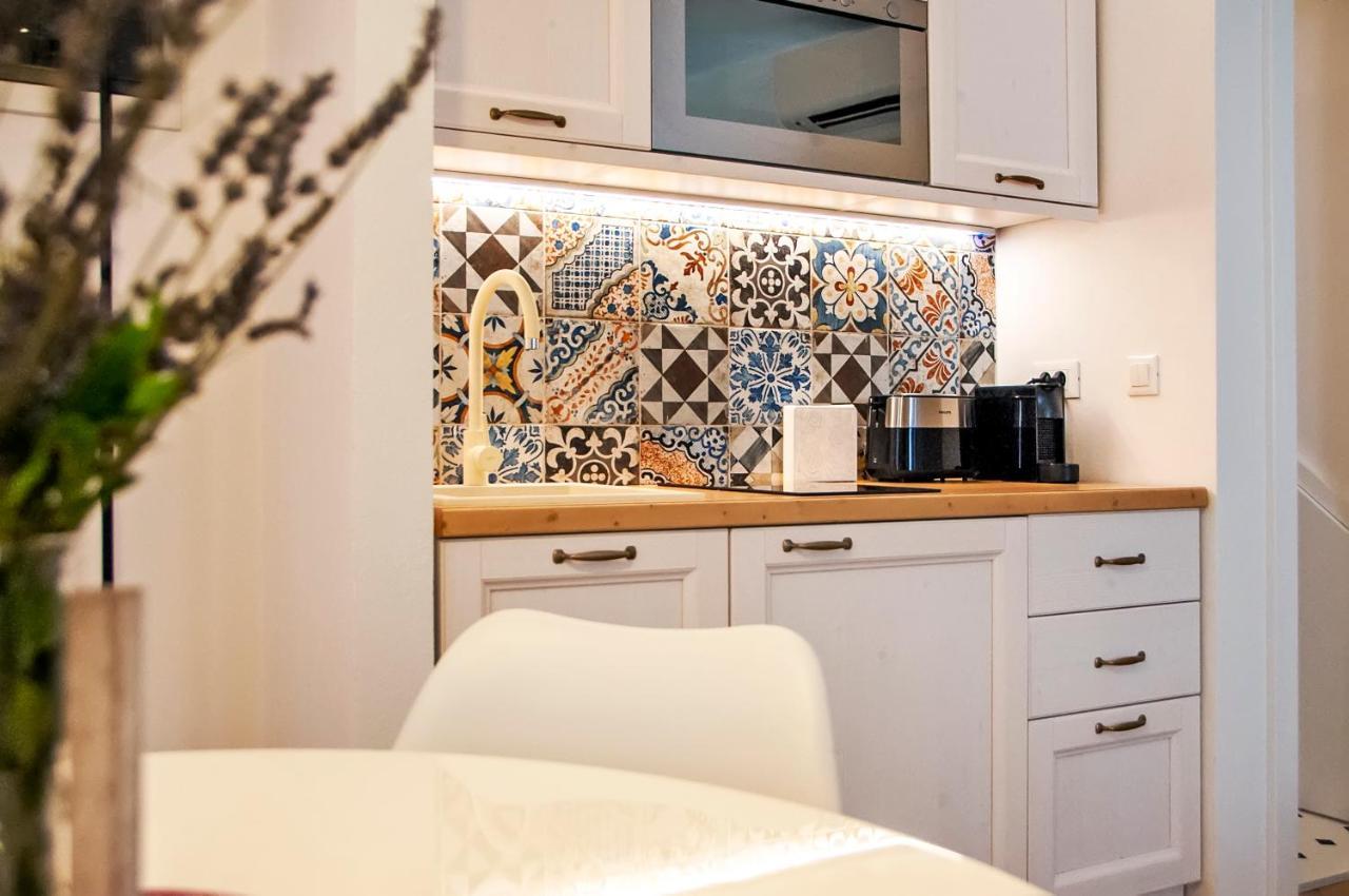 Apartments Casa De Amicis 로비니 외부 사진