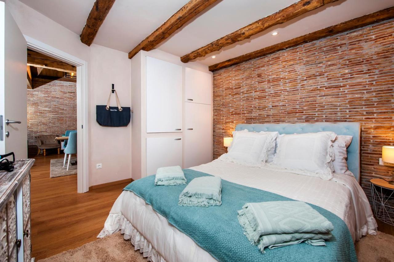 Apartments Casa De Amicis 로비니 외부 사진