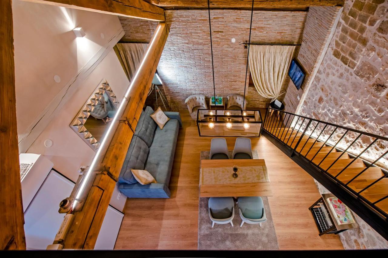 Apartments Casa De Amicis 로비니 외부 사진