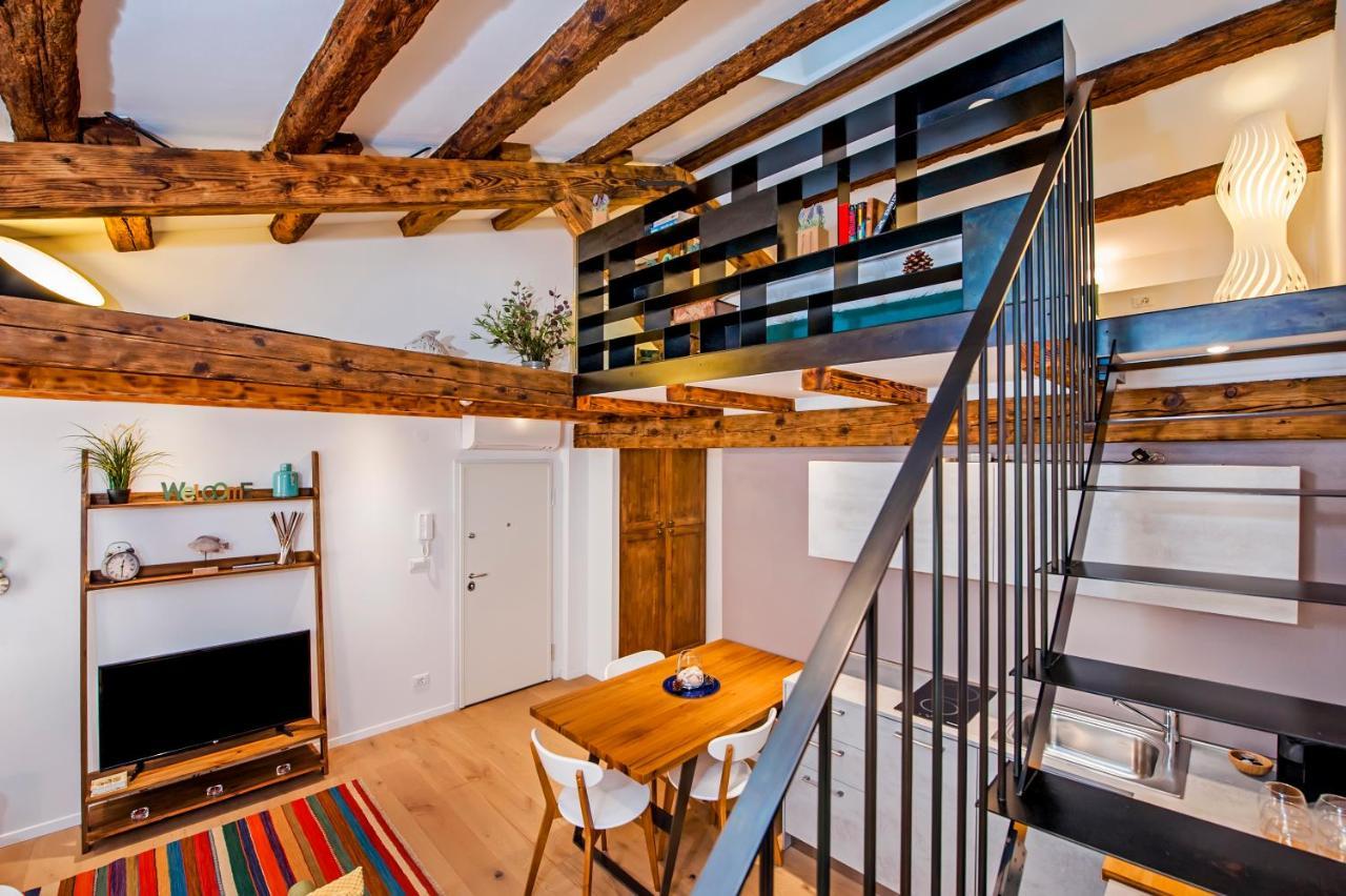 Apartments Casa De Amicis 로비니 외부 사진