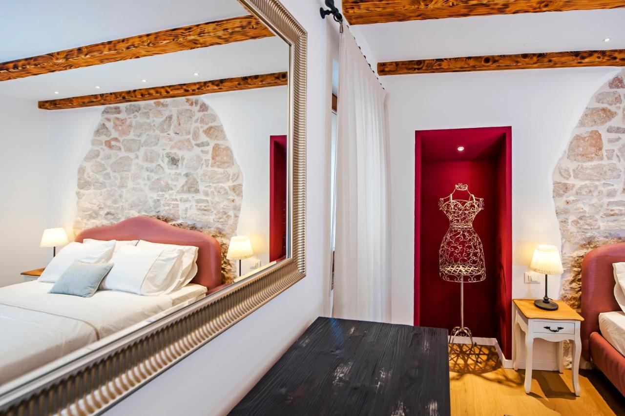 Apartments Casa De Amicis 로비니 외부 사진