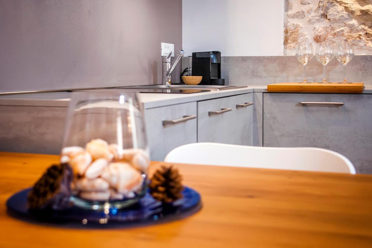 Apartments Casa De Amicis 로비니 외부 사진