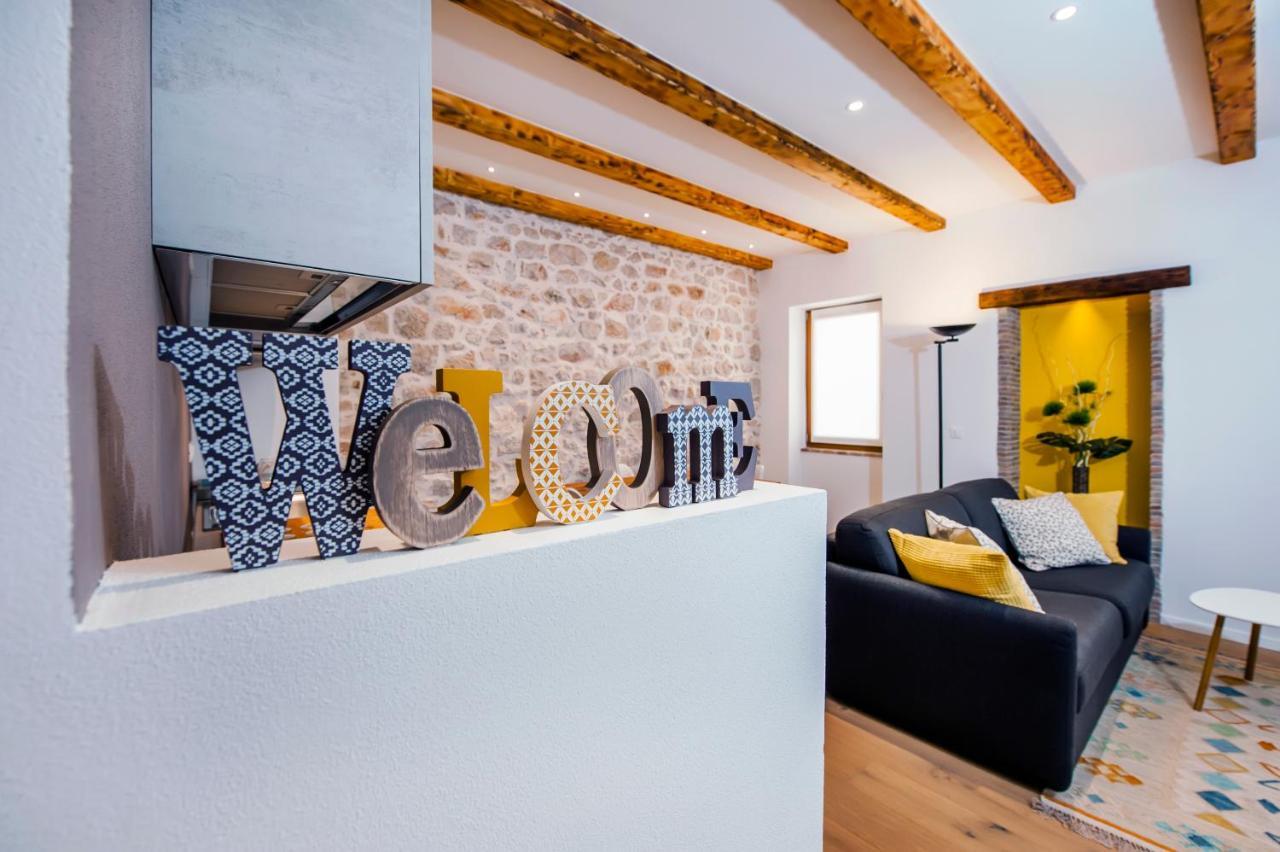 Apartments Casa De Amicis 로비니 외부 사진