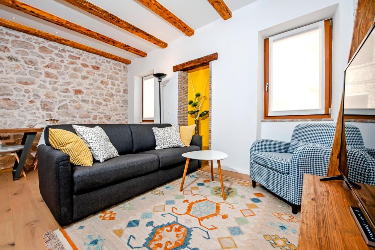 Apartments Casa De Amicis 로비니 외부 사진