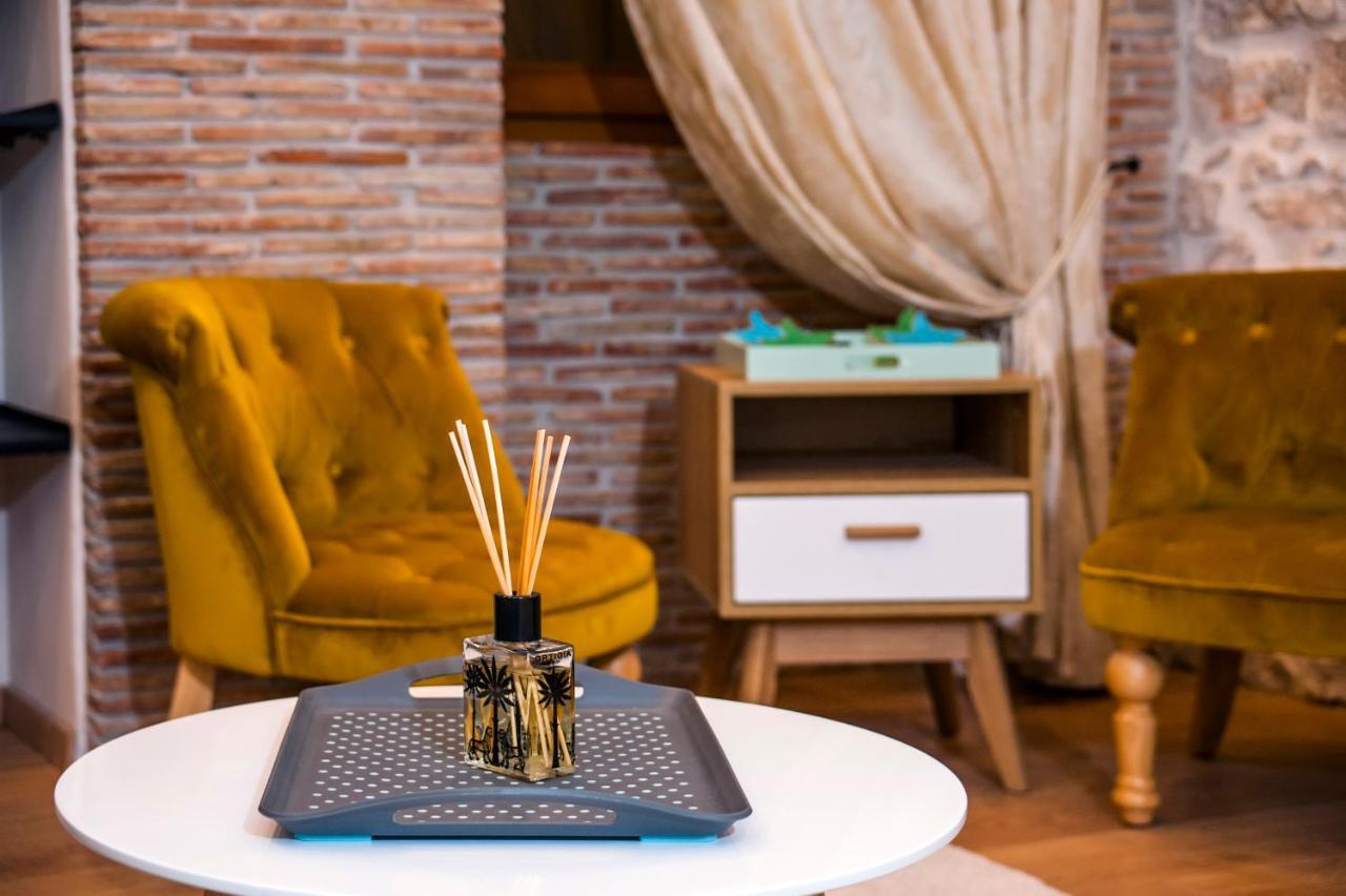 Apartments Casa De Amicis 로비니 외부 사진